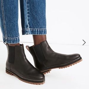 Madewell Ivy Chelsea Boot in Leather